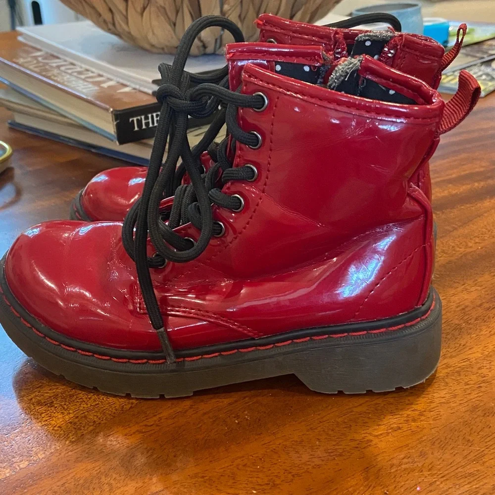 Zara Girl’s Red Patent Leather Combat boot style size 10 (EU 27)